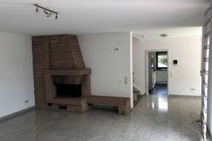 Elegantes Einfamilienhaus (Split-Level) mit 6 Zimmern in bester Wohnlage von Kaiserslautern – Die vollständige Adresse der Immobilie erhältst du vom Anbieter., 67657 Innenstadt Nord Kaiserberg, Kaiserslautern – Vorschaubild 10