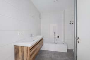 Exklusive Maisonette-Wohnung mit Dachterrasse – stilvoller Erstbezug – Die vollständige Adresse der Immobilie erhältst du vom Anbieter., 76189 Daxlanden, Karlsruhe – Vorschaubild 8