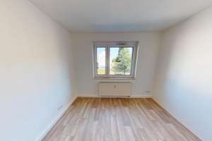 Helle 2-Raum-Wohnung mit Einbauküche – Charlottenstr. 27, 9126 Gablenz, Chemnitz – Vorschaubild 4
