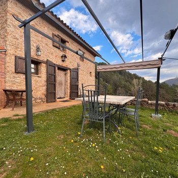 RIPOLLÈS, RANDBEREICH VON RIPOLL, BAUERNHÖFE.