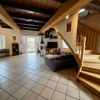 Wohnen in einer alten Mühle mit Gästehaus und Pferdehaltung