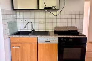 Frisch tapezierte 3-Zimmer Dachgeschosswohnung in Duisburg-Neudorf – Neudorfer Straße 117, 47057 Neudorf-Süd, Duisburg – Vorschaubild 11