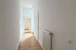 "unkompliziert und einfach" - 2-Zimmer-Altbau-Wohnung in Wiesbaden zu vermieten! – Die vollständige Adresse der Immobilie erhältst du vom Anbieter., 65185 Mitte, Wiesbaden – Vorschaubild 2