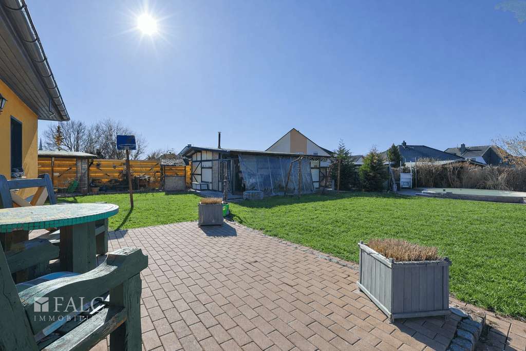 Immobilie in Beetzsee - Moderner Familien-Bungalow mit Garten, Pool & Feldblick - Bild 4