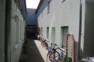 Für Studenten, schönes möbliertes 1-Zimmer Apartment !  Anfragen bitte nur per E-Mail – Katholischer Kirchenplatz 4, 91054 Altstadt, Erlangen – Vorschaubild 5