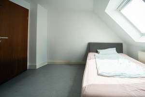 Attraktive Kapitalanlage in MA-Neckarau – vermietetes Maisonette-Appartement + TG-Stellplatz (option – Die vollständige Adresse der Immobilie erhältst du vom Anbieter., 68199 Neckarau, Mannheim – Vorschaubild 9