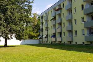 gepflegte 1-Zimmer-Wohnung mit Balkon und EBK