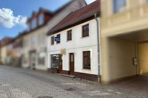 Kleines Reihenmittelhaus mit Grundstück im Zentrum der Stadt ! – Die vollständige Adresse der Immobilie erhältst du vom Anbieter., 17153 Stavenhagen – Vorschaubild 3