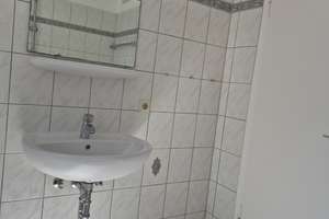2 Zimmer Wohnung in Krefeld, Garnstraße/Ecke Südwall – Die vollständige Adresse der Immobilie erhältst du vom Anbieter., 47798 Stadtmitte, Krefeld – Vorschaubild 5