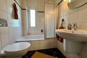 Einfamilienhaus mit Anbau für viele Nutzungsmöglichkeiten mit sonnigem Grundstück! – Die vollständige Adresse der Immobilie erhältst du vom Anbieter., 32805 Horn-Bad Meinberg – Vorschaubild 12