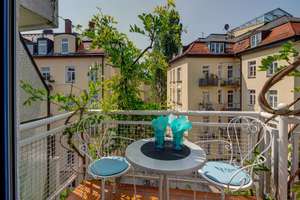 Alt-Schwabing: Hochwertige 2-Zimmer Wohnung mit Balkon und Wintergarten – Die vollständige Adresse der Immobilie erhältst du vom Anbieter., 80802 Münchner Freiheit, München – Vorschaubild 4