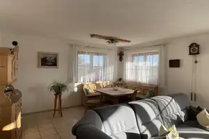Gelegenheitskauf - Neueres Zweifamilienhaus mit PV-Anlage in Kelheim-Thaldorf - Baujahr 2001 – Kelheim (Kreis) – Vorschaubild 8