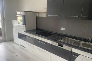 Lebendiger Wohnraum in Oberbilk: 2-Zimmer-Wohnung mit großem Balkon – Kölner Straße 340, 40227 Oberbilk, Düsseldorf – Vorschaubild 2