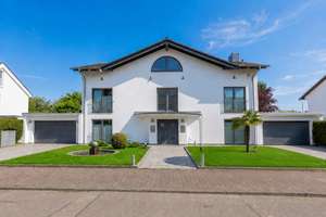 Exklusive Villa mit Pool auf dem Lerchesberg