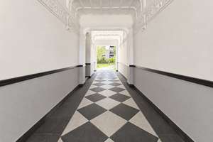 Klassische Altbauwohnung in Bestlage I 3 - Zimmer I 122 m I Westloggia I Wohnküche I Aufzug I Keller – Die vollständige Adresse der Immobilie erhältst du vom Anbieter., 14057 Charlottenburg, Berlin – Vorschaubild 14