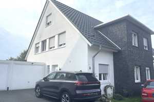 Moderne Doppelhaushälfte Bj. 2009 KFW 85 Solar ruh. Lage 2 Bäder Garage  33334 Gütersloh – Gütersloh (Kreis) – Vorschaubild 1