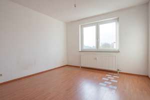 Attraktive 3-Zimmer-Wohnung mit Balkon, Aufzug und Stellplätzen! – Die vollständige Adresse der Immobilie erhältst du vom Anbieter., 33609 Heepen, Bielefeld – Vorschaubild 3