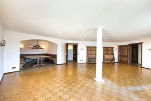 Viel Raum für neue Ideen – großzügiges Wohnen mit Dachterrasse und Panoramablick über die Weinberge – 70327 Rotenberg, Stuttgart – Vorschaubild 3