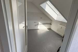 Helle, großzügige, sanierte 3-Zimmer-Wohnung in Nürnberg – Die vollständige Adresse der Immobilie erhältst du vom Anbieter., 90480 Gleißhammer, Nürnberg – Vorschaubild 19