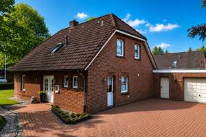 Gepflegtes Einfamilienhaus zum Wohlfühlen in Neermoor – Die vollständige Adresse der Immobilie erhältst du vom Anbieter., 26806 Moormerland – Vorschaubild 2