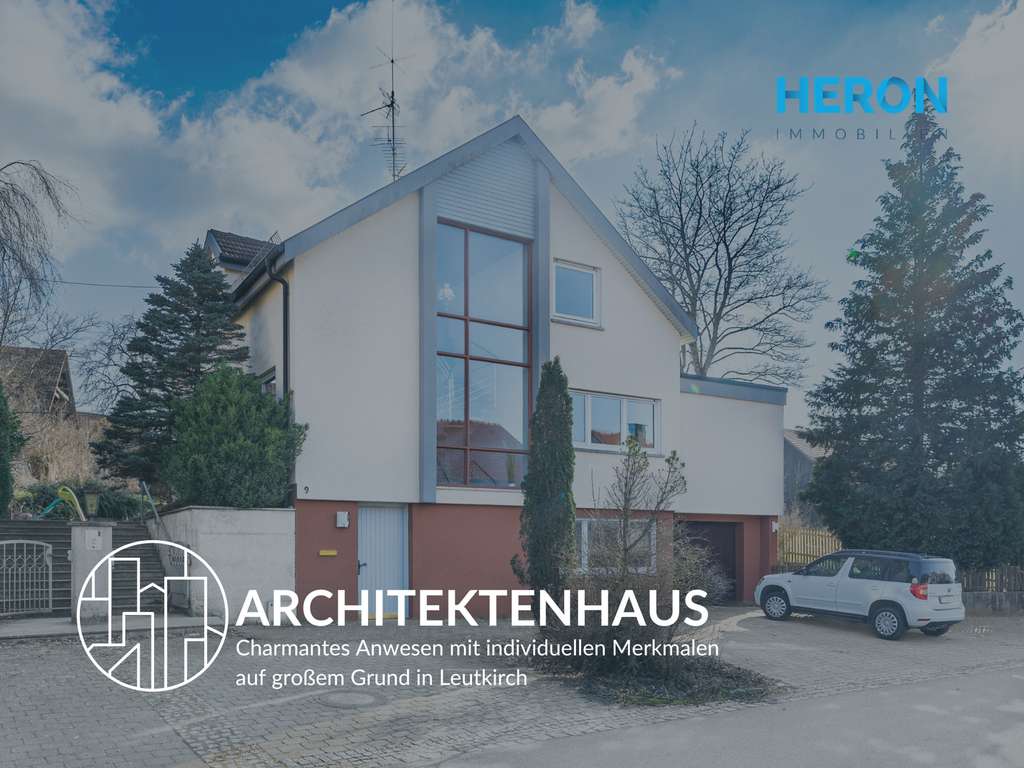 Immobilie in Leutkirch im Allgäu - ARCHITEKTENHAUS - Charmantes Anwesen mit individuellen Merkmalen auf großem Grund in Leutkirch - Bild 0