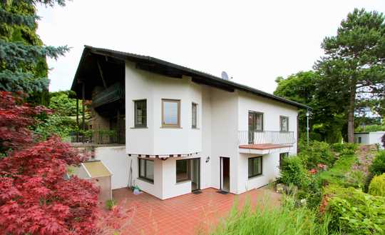 Idyllisches Ein- bis Zweifamilienhaus in begehrter Lage in Hohenwettersbach!