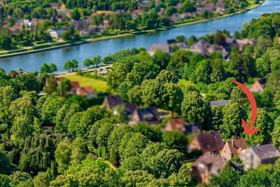 Zweifamilienhaus mit großem Grundstück fußläufig zum Nord-Ostsee-Kanal