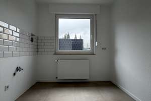 Kernsanierte 1,5-Zimmer Wohnung im EG mit Balkon in Duisburg-Untermeiderich – Neustraße 11, 47137 Untermeiderich, Duisburg – Vorschaubild 6