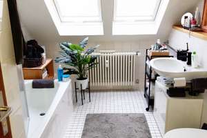 *Ihr neues Zuhause:Gemütlich, mit Balkon und modern ausgestattet *