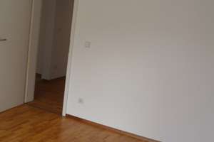 Alltagstaugliche 3 Zimmer in Wiesbaden-Biebrich – Rathausstraße 75, 65203 Biebrich, Wiesbaden – Vorschaubild 16