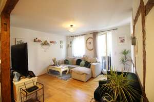 Helle 3,5-Zimmer-Maisonette-Wohnung in zentraler Lage mit Balkon