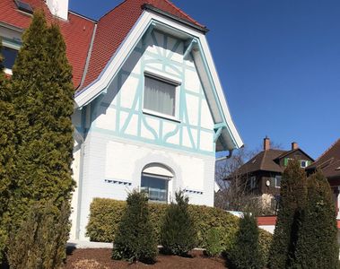 Gepflegte Wohnung mit drei Zimmern, sowie Balkon und EBK in Aalen-Wasseralfingen