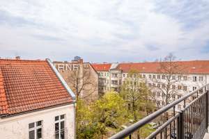 Befristet: Möblierte Dachgeschosswohnung mit Terrasse im Travekiez – Die vollständige Adresse der Immobilie erhältst du vom Anbieter., 10247 Friedrichshain, Berlin – Vorschaubild 2