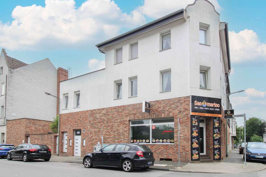 Modernisiertes, neu vermietbares Wohn- und Geschäftshaus (3 WE und 1 Gastrofläche) in Duisburg