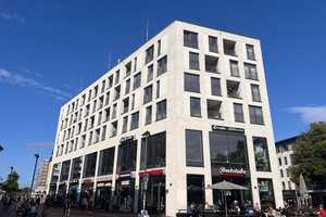 Großzügige 2 Zimmerwohnung mit Loggia im Herzen von Altona – Große Bergstr. 250, 22767 Hamburg – Vorschaubild 1