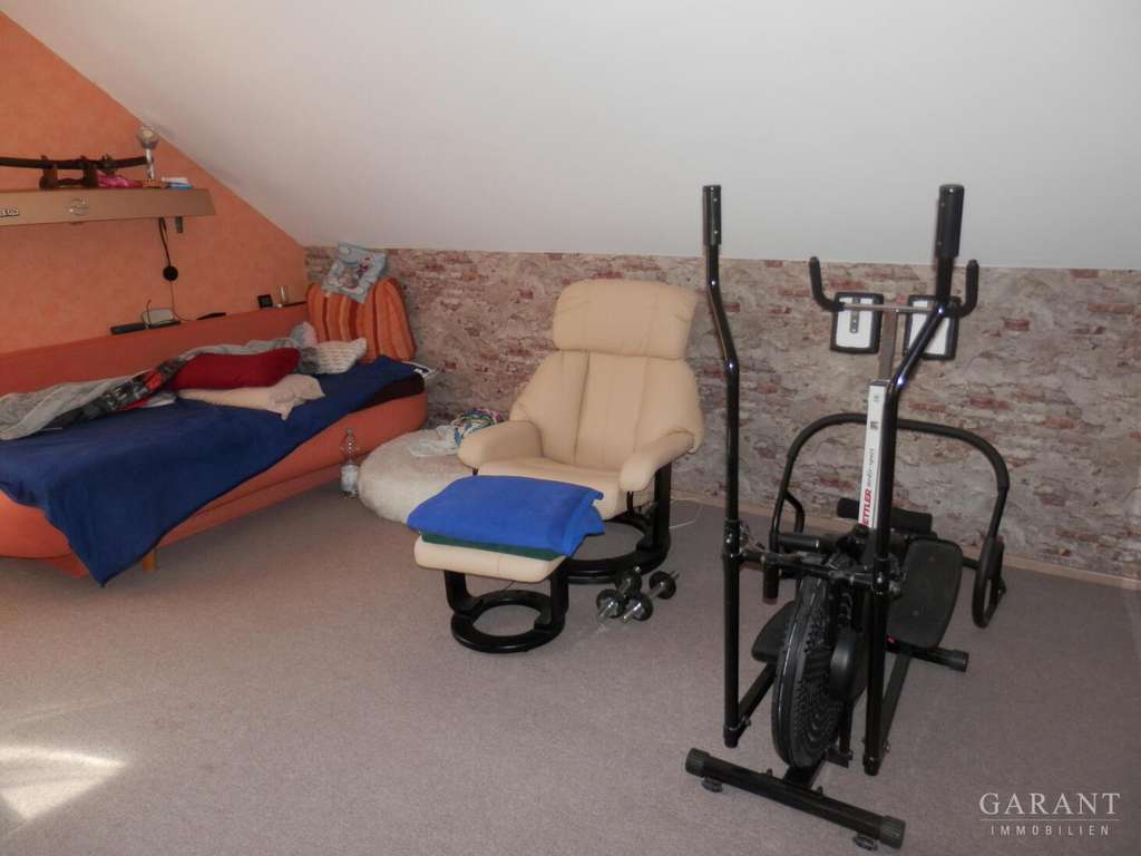 Immobilie in Bühlertann - Top-Haus - Gute Energiewerte - Platz für alle - Bild 4