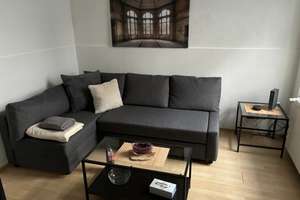 kleine 2-Zimmer-Wohnung im EG