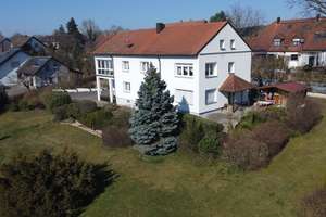 Mehrfamilienhaus mit Ausbaureserve und großem Garten für gemeinsames Leben – Die vollständige Adresse der Immobilie erhältst du vom Anbieter., 96135 Stegaurach – Vorschaubild 15