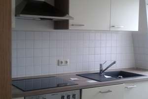 Ruhige und zentrale Zweizimmerwohnung im Zentrum von Erlangen (nahe Burgberg) – Die vollständige Adresse der Immobilie erhältst du vom Anbieter., 91054 Burgberg, Erlangen – Vorschaubild 4