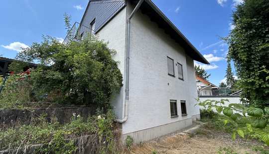 Bild von Attraktives Zweifamilienhaus - auch ideal für Mehrgenerationenwohnen - am Ende eines Privatweges