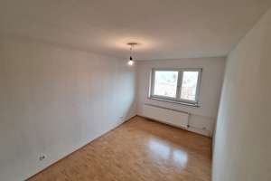 Gemütliche 3-Zimmer-Wohnung in Halbhöhenlage mit Aussicht – Die vollständige Adresse der Immobilie erhältst du vom Anbieter., 70569 Kaltental, Stuttgart – Vorschaubild 9