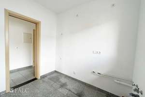 Hochwertig nach KFW Standard saniertes Dreifamilienhaus – 63071 Lichtenplatte, Offenbach am Main – Vorschaubild 8