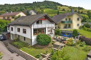 Wohnen- wo andere Urlaub machen in Top- Lage mit traumhaftem Panorama – Die vollständige Adresse der Immobilie erhältst du vom Anbieter., 77830 Bühlertal – Vorschaubild 16