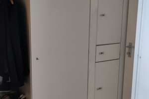Helle 1-Zimmer Wohnung im 13. OG mit Balkon in München-Solln (mit spitzen Ausblick über die Stadt!) – Drygalski-Allee 118, 81477 Solln, München – Vorschaubild 6