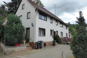 Fachwerkhaus mit Ausbaupotential in Trusetal – Die vollständige Adresse der Immobilie erhältst du vom Anbieter., 98596 Trusetal – Vorschaubild 1