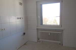 Maisonette-Wohnung, ab sofort verfügbar!* – Hans-Böckler-Ring 54, 38228 Lebenstedt, Salzgitter – Vorschaubild 3