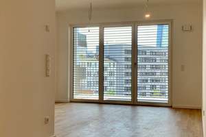 Neubau: Moderne 2-Zi-Whg mit EBK, Balkon (EZB-Blick) im Ostend. 2 Min zum Main! – Die vollständige Adresse der Immobilie erhältst du vom Anbieter., 60314 Ostend, Frankfurt am Main – Vorschaubild 2
