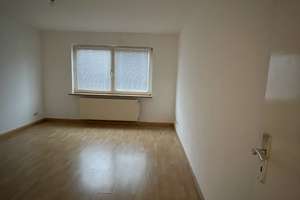 Geräumige 3-Zimmer Wohnung in Essen-Holsterhausen – Holsterhauserstr. 41, 45147 Holsterhausen, Essen – Vorschaubild 2