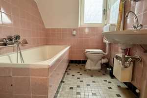 Ländlich auf großem Grundstück: Einfamilienhaus mit Einliegerwohnung in Schneeren – Hannover (Kreis) – Vorschaubild 13