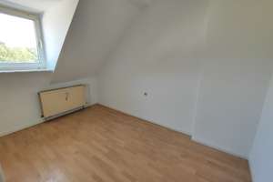 Gemütliche, teilsanierte 4-Zimmer-DG-Whg. – Alleestr. 27, 58097 Altenhagen, Hagen – Vorschaubild 2